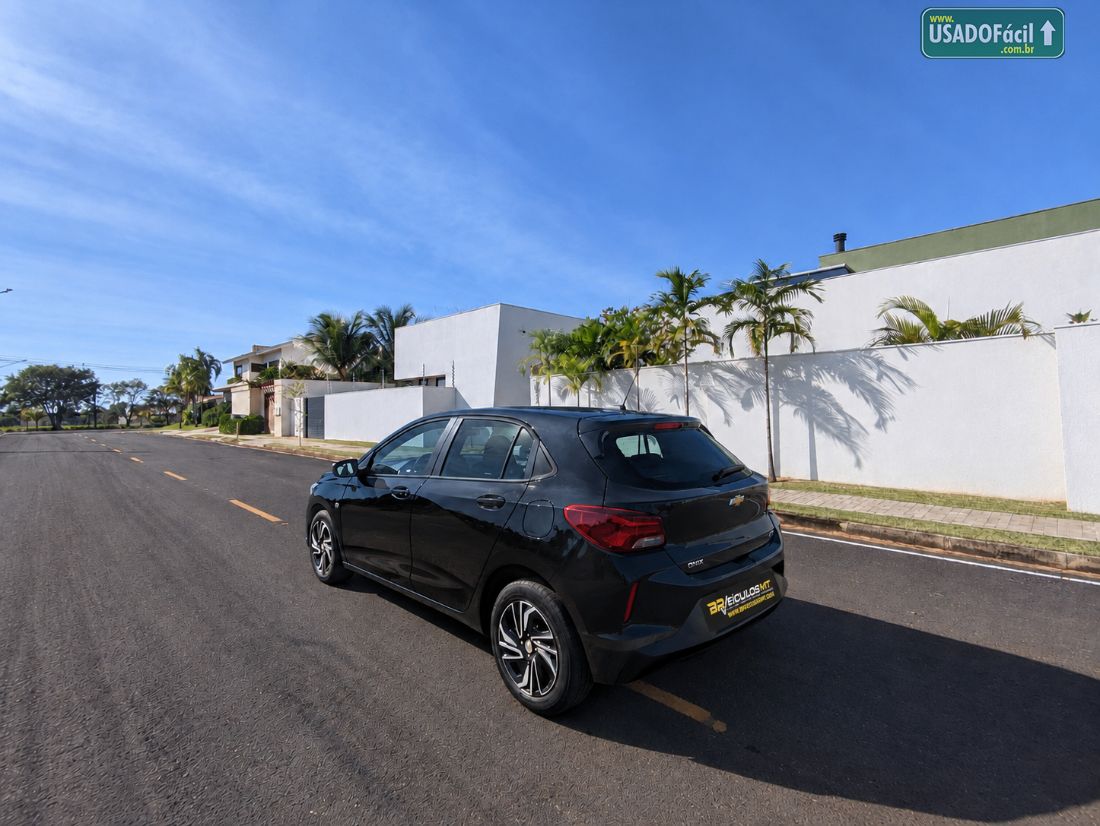 CHEVROLET/GM Onix Hatch 1.0 Mecânico Flex 2024/2025 — foto 4 de 8
