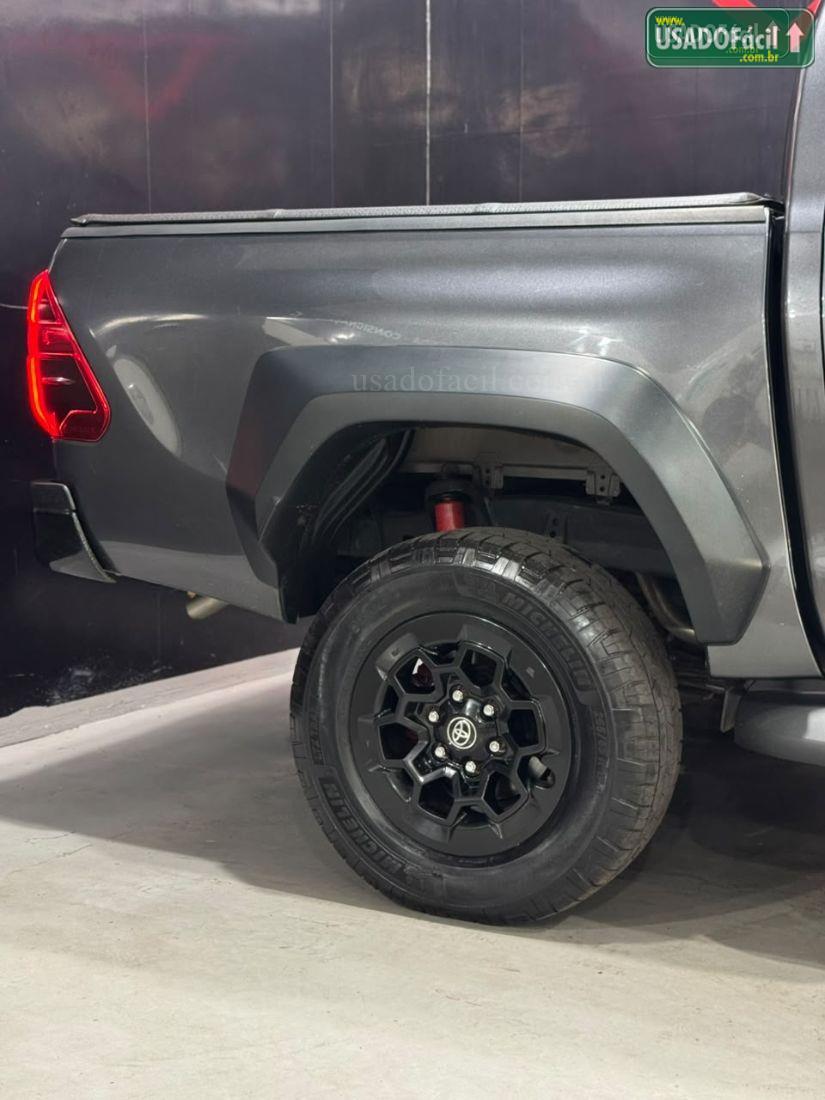 TOYOTA Hilux SW4 GRS 2.8 4x4 Turbo Automático Diesel 2023/2024 — foto 7 de 21