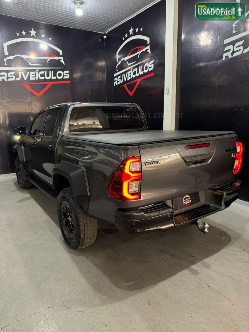 TOYOTA Hilux SW4 GRS 2.8 4x4 Turbo Automático Diesel 2023/2024 — foto 5 de 21