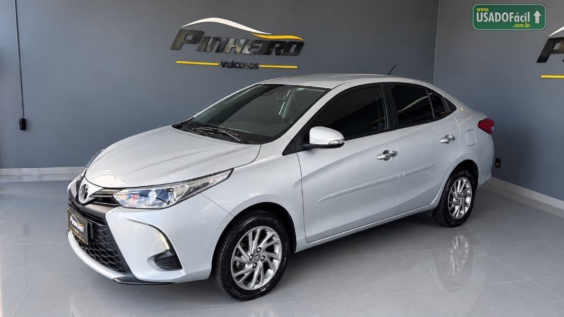 Toyota Yaris Sedan XS 1.5 Automático Flex 2022/2023 — foto 3 de 15
