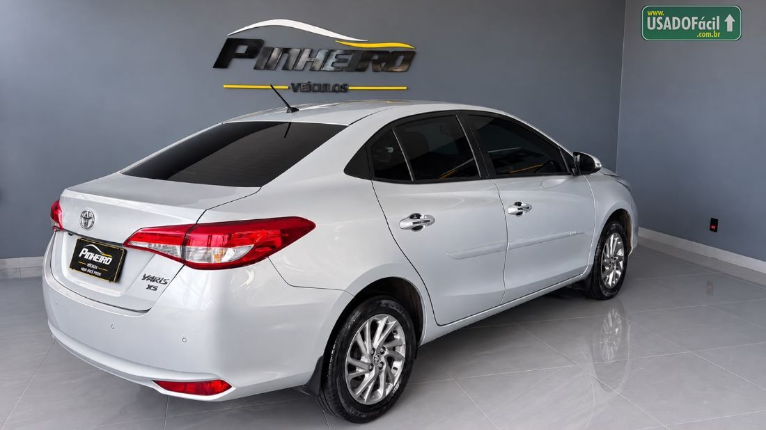 Toyota Yaris Sedan XS 1.5 Automático Flex 2022/2023 — foto 4 de 15