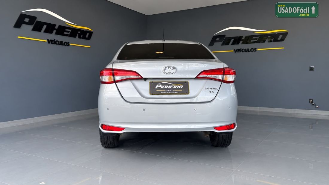 Toyota Yaris Sedan XS 1.5 Automático Flex 2022/2023 — foto 6 de 15