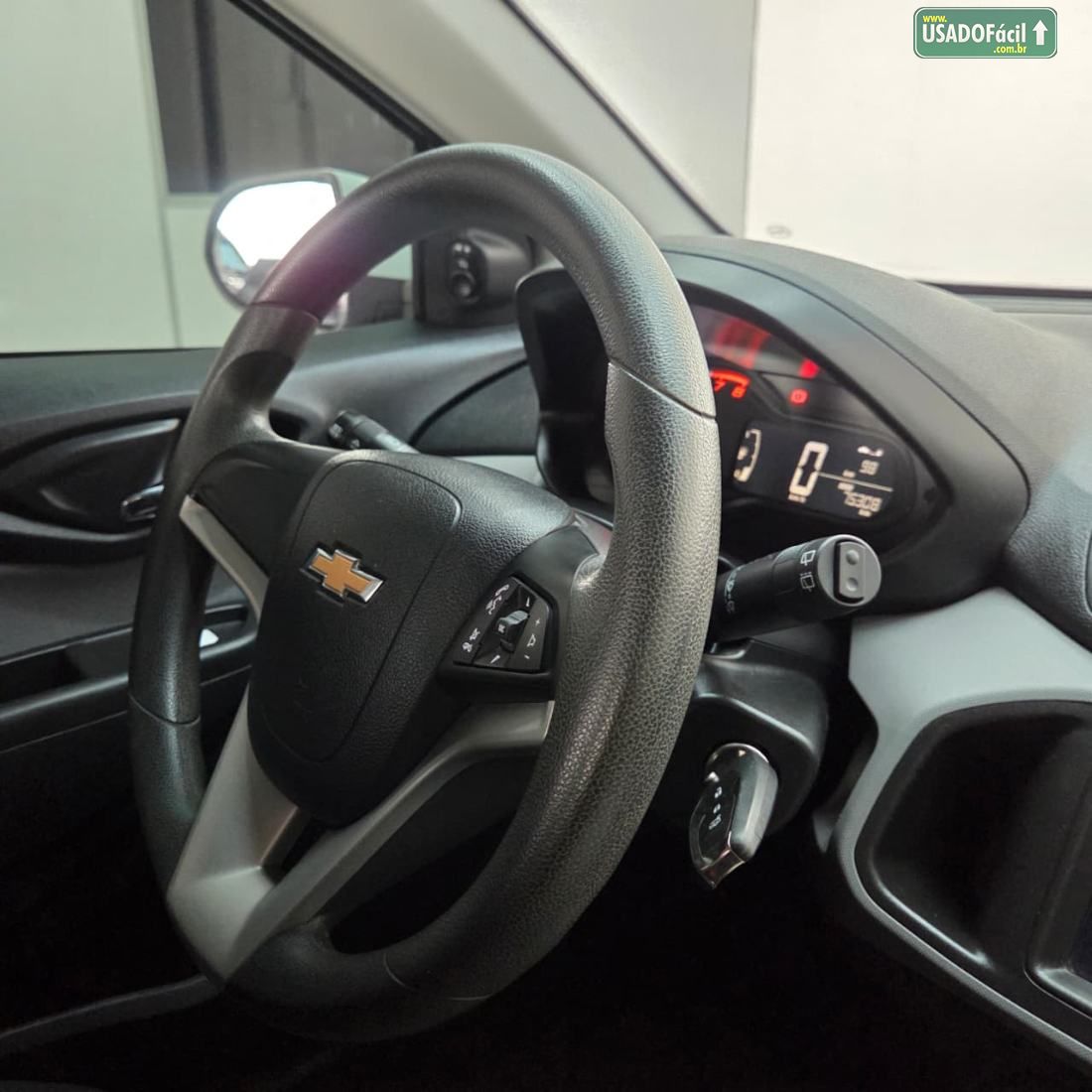 CHEVROLET/GM Onix Hatch LT 1.0 Mecânico Flex 2018/2019 — foto 16 de 22