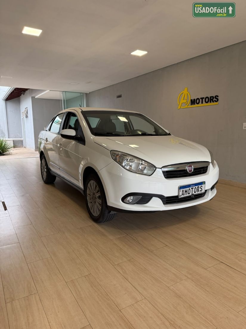 Fiat Grand Siena Essence 1.6 Flex 2015/2015 — foto 2 de 19