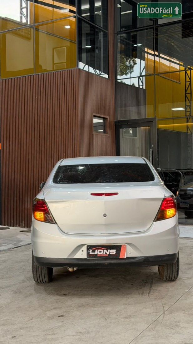 CHEVROLET/GM Prisma Sedan LT 1.0 FlexPower 2014/2015 — foto 8 de 9