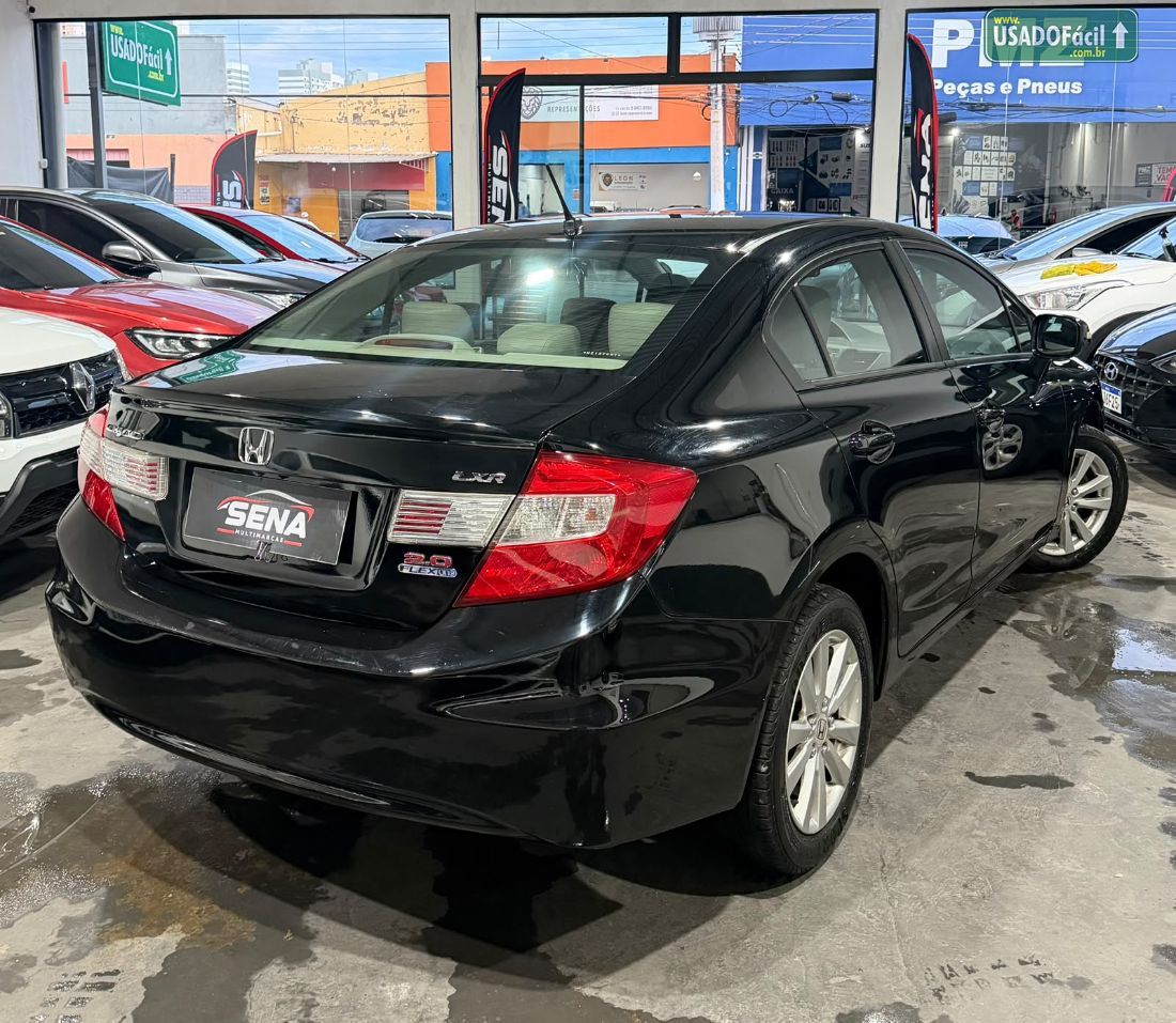 Honda Civic Sedan LXR 2.0 Automático Flexone 2013/2014 — foto 4 de 9