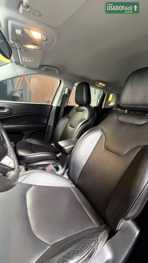 Jeep Compass Limited 2.0 4x4 Automático Diesel 2017/2018 — foto 4 de 9