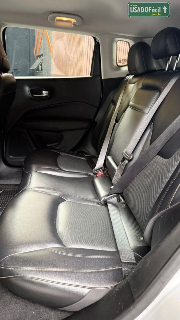 Jeep Compass Limited 2.0 4x4 Automático Diesel 2017/2018 — foto 5 de 9