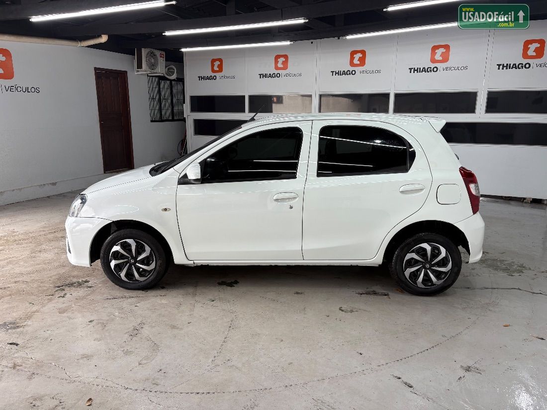 TOYOTA Etios HB X 1.3 Automático Flex 2018/2019 — foto 4 de 21