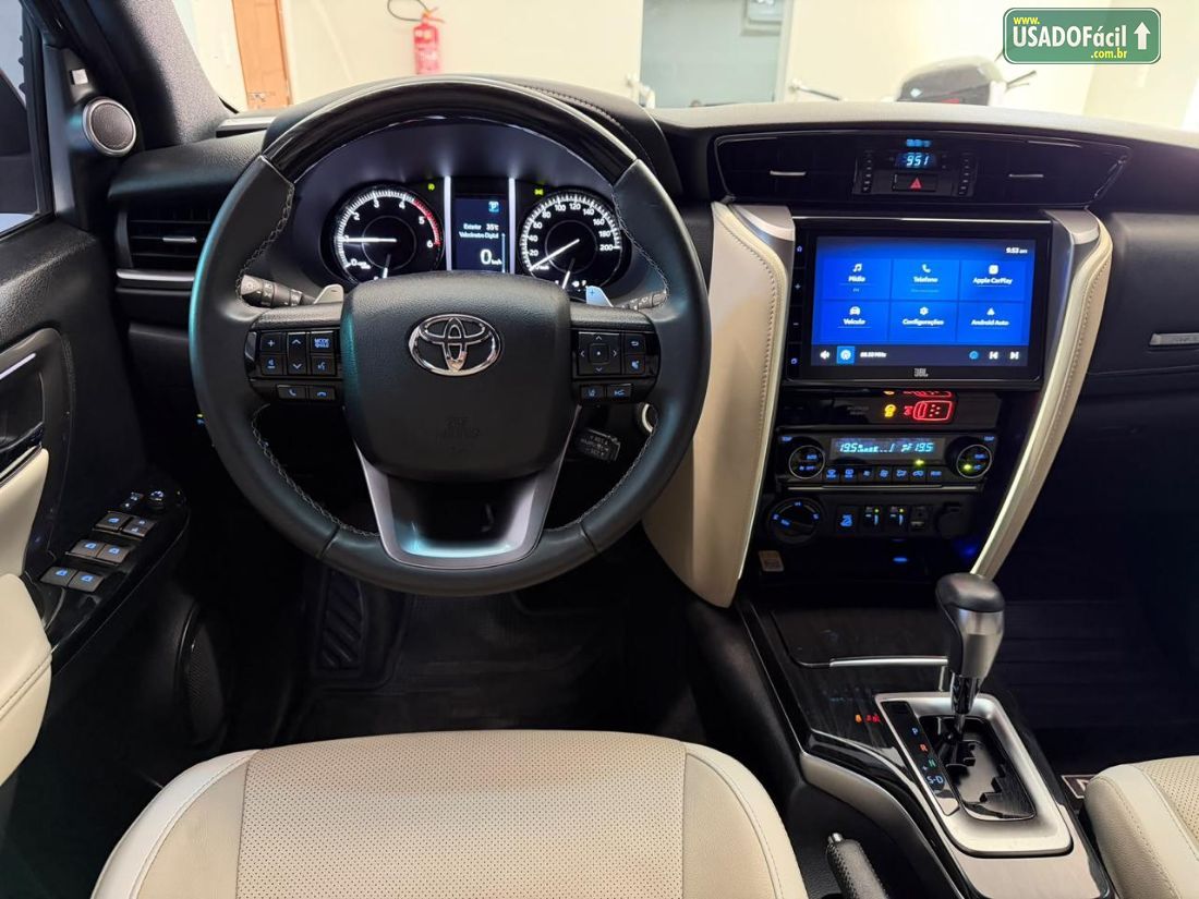Toyota Hilux SW4 Diamond 2.8 4x4 Turbo Automático Diesel 2023/2024 — foto 6 de 15