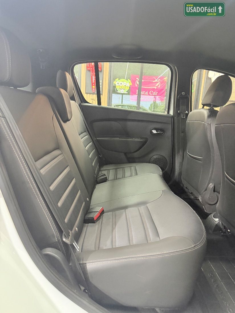 Renault Sandero Intense 1.6 Automático Flex 5P 2019/2020 — foto 7 de 13