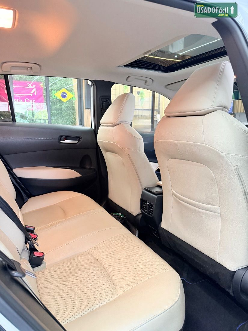 Toyota Corolla Cross XRX 1.8 Automático Híbrido 2024/2025 — foto 4 de 12