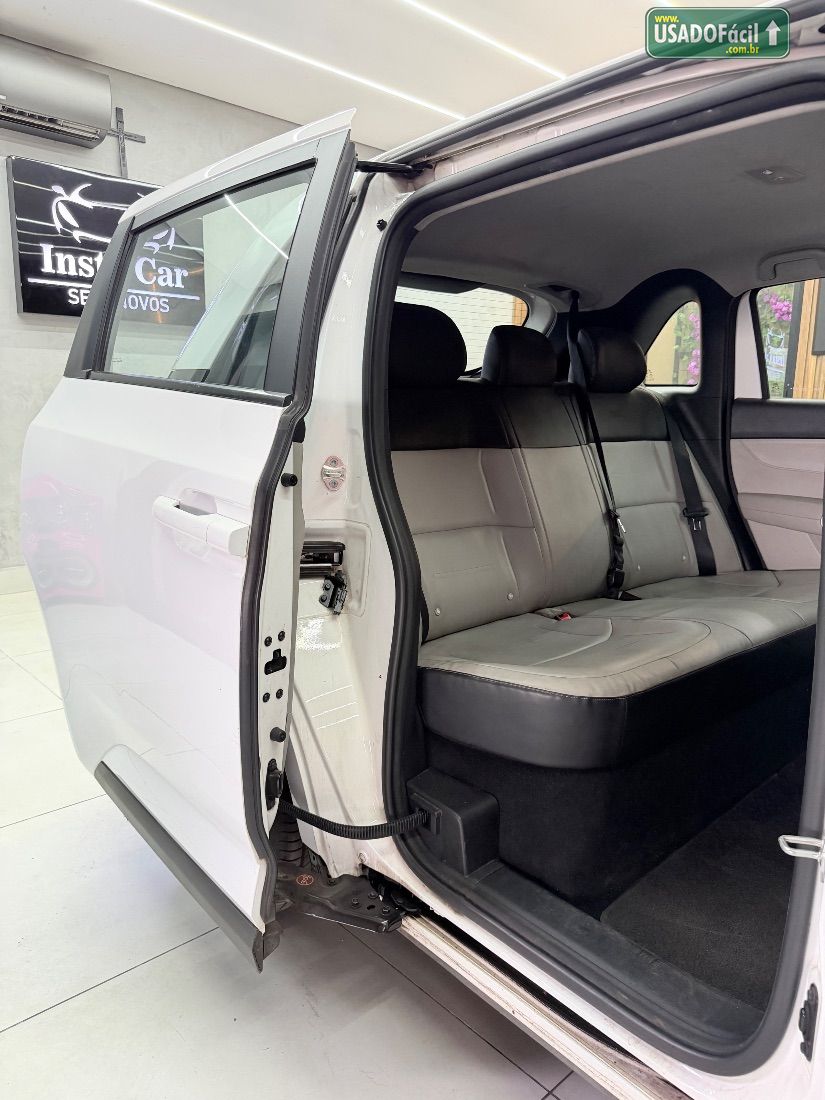 BYD BYD D1 EV Elétrico 2022/2023 — foto 9 de 18
