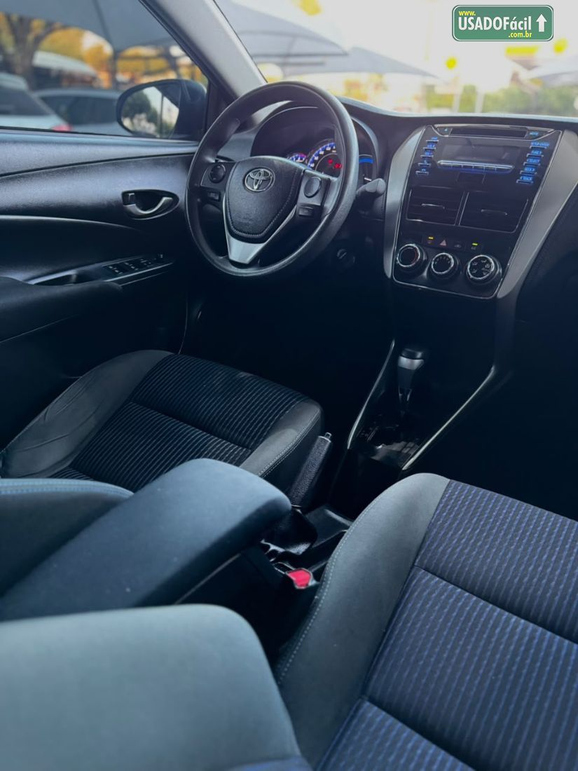 Toyota Yaris Sedan XL 1.5 Automático Flex 2019/2019 — foto 10 de 16
