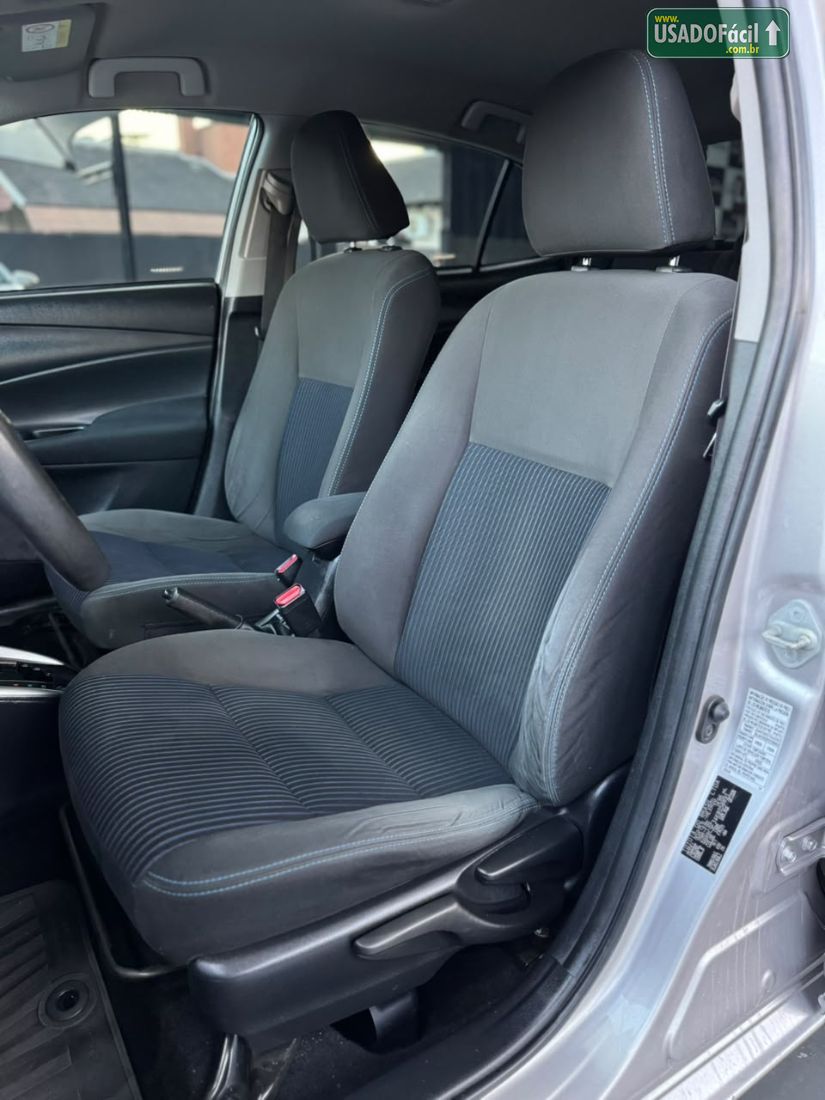 Toyota Yaris Sedan XL 1.5 Automático Flex 2019/2019 — foto 12 de 16