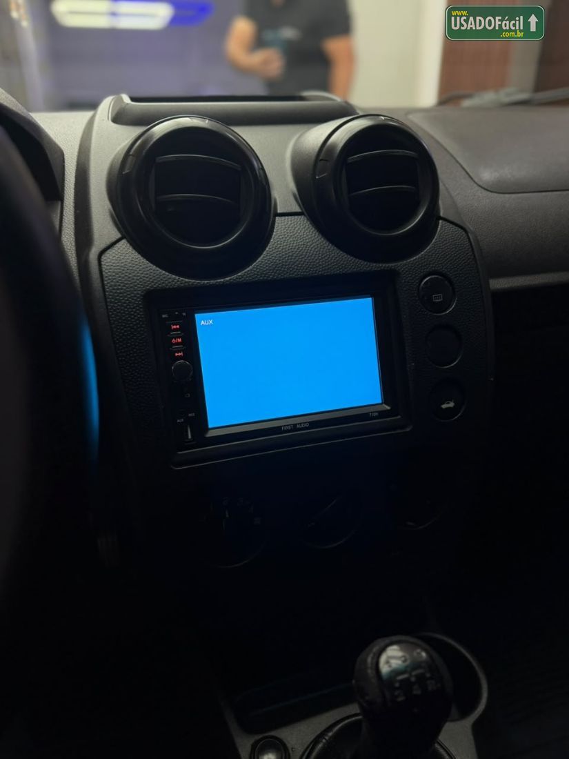 Ford Fiesta Hatch 1.0 5P Flex 2010/2011 — foto 13 de 16