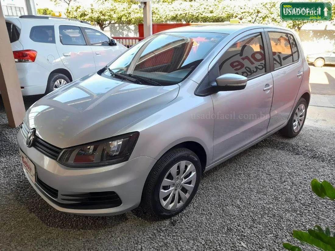 VOLKSWAGEN Fox Trendline 1.0 Flex 12V 5p 2017/2018 — foto 2 de 10