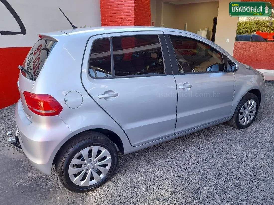 VOLKSWAGEN Fox Trendline 1.0 Flex 12V 5p 2017/2018 — foto 3 de 10