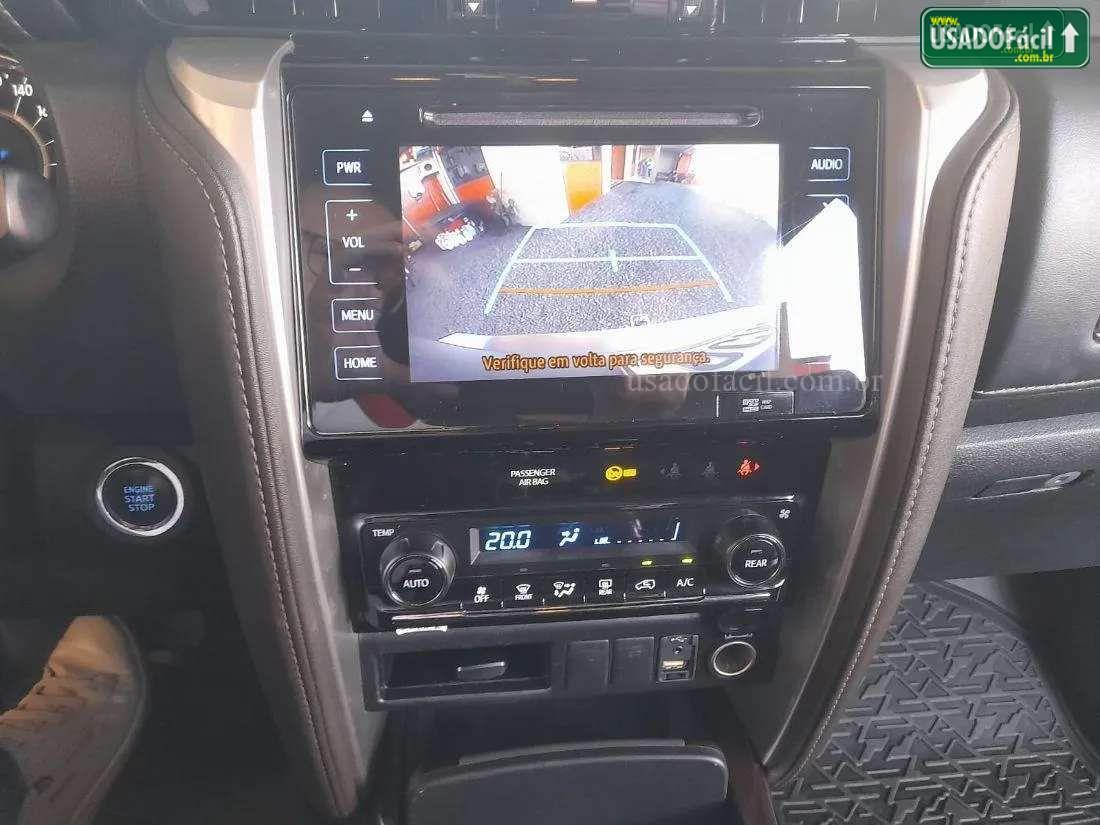 TOYOTA Hilux SW4 SRV 4x2 2.7 Automático Flex 2018/2019 — foto 18 de 18