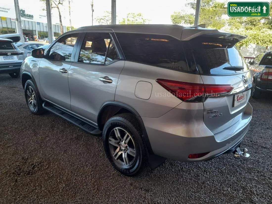 TOYOTA Hilux SW4 SRV 4x2 2.7 Automático Flex 2018/2019 — foto 6 de 18