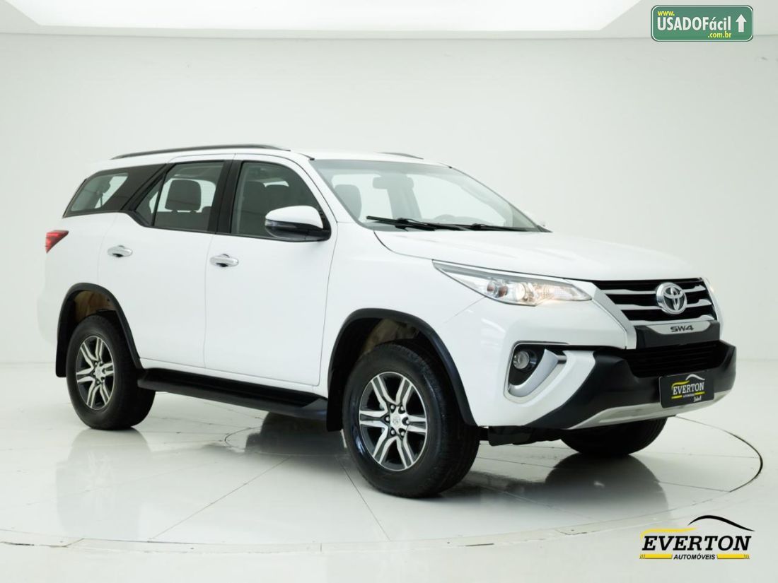 Toyota Hilux SW4 SRV 4x2 2.7 Automático Flex 2019/2019 — foto 3 de 21