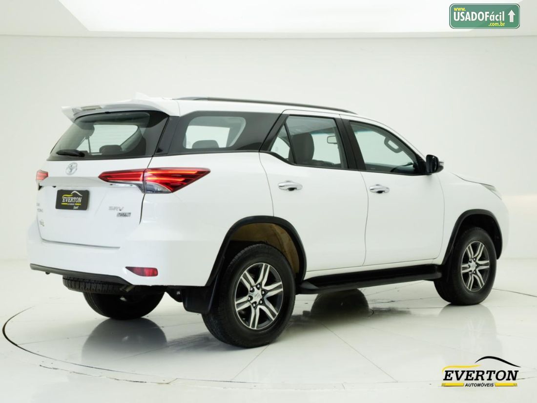 Toyota Hilux SW4 SRV 4x2 2.7 Automático Flex 2019/2019 — foto 5 de 21