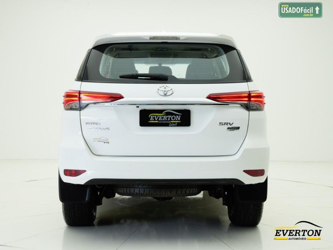 Toyota Hilux SW4 SRV 4x2 2.7 Automático Flex 2019/2019 — foto 6 de 21