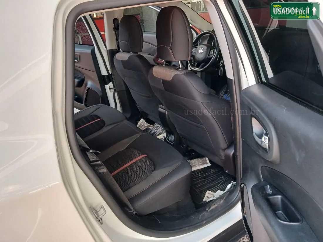 FIAT Toro Freedom 1.8 Automático Flex 2019/2019 — foto 13 de 15