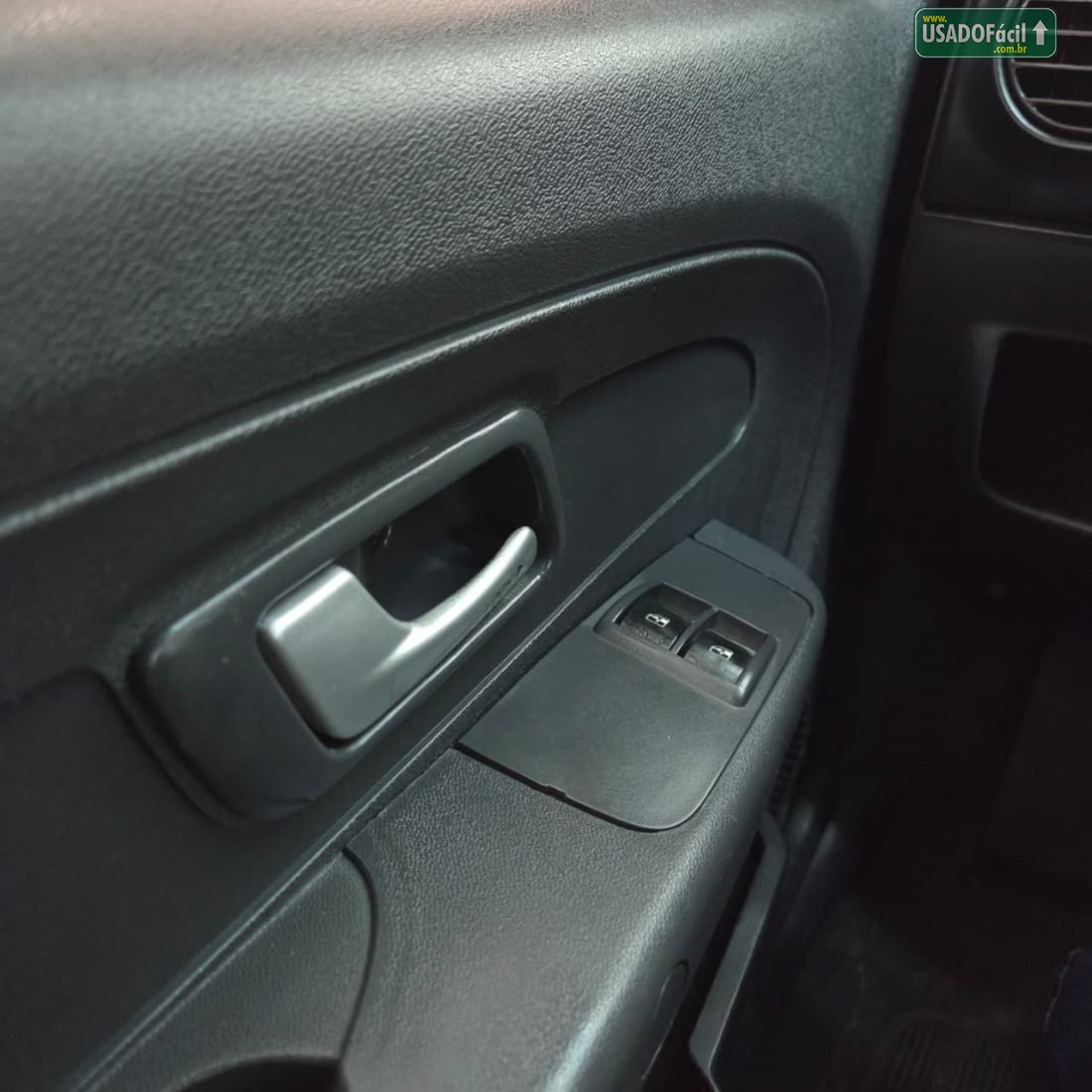 Fiat Strada Working CE 1.4 Mpi Fire Flex 2016/2016 — foto 16 de 17