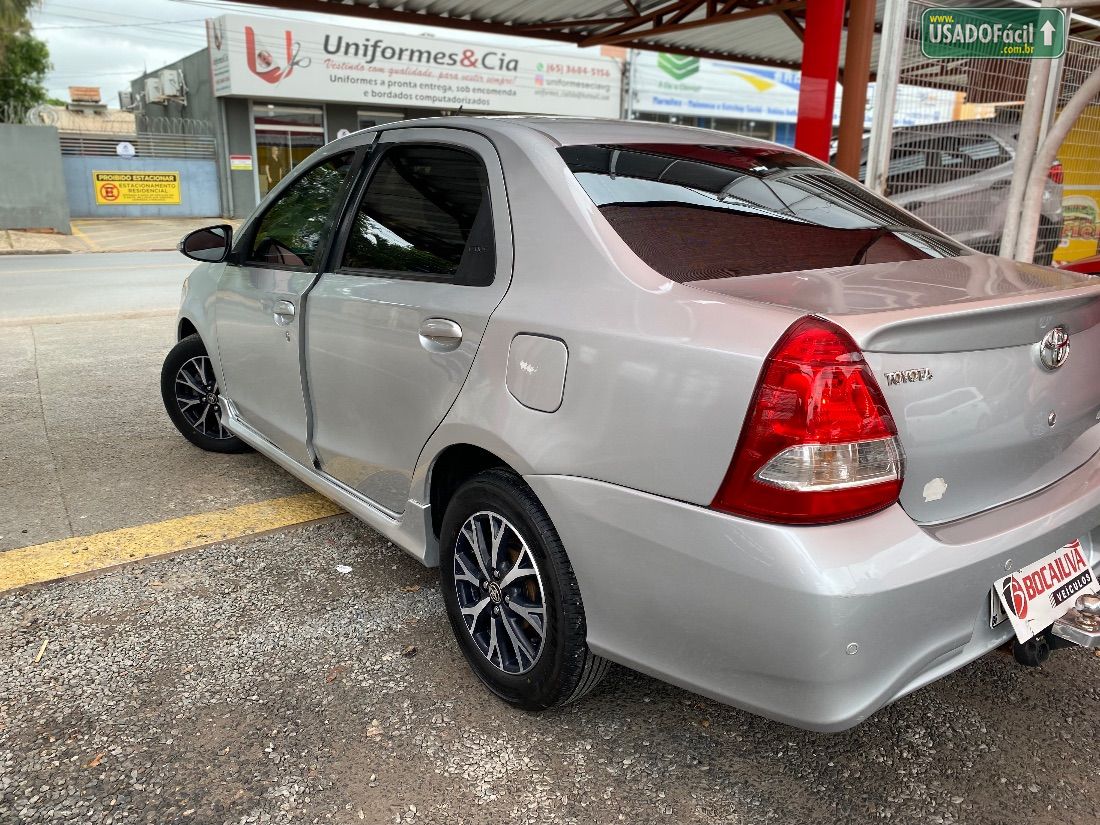 Toyota Etios Sedan Platinum 1.5 Automático Flex 2018/2018 — foto 4 de 11