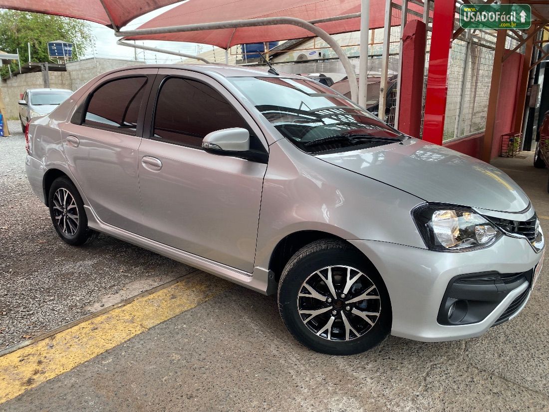 Toyota Etios Sedan Platinum 1.5 Automático Flex 2018/2018 — foto 5 de 11