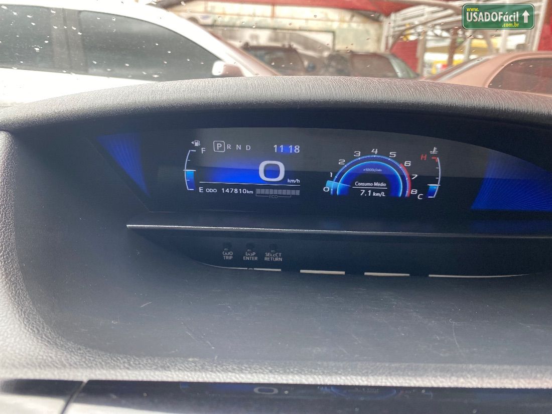 Toyota Etios Sedan Platinum 1.5 Automático Flex 2018/2018 — foto 6 de 11