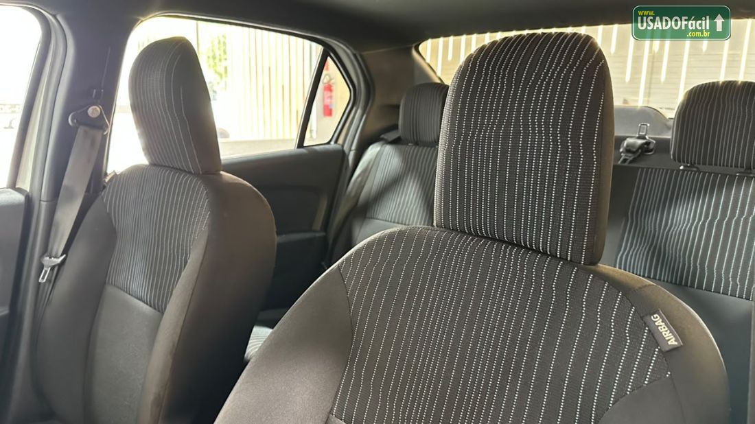 Renault Logan Life 1.0 Mecânico Flex 2020/2021 — foto 10 de 24