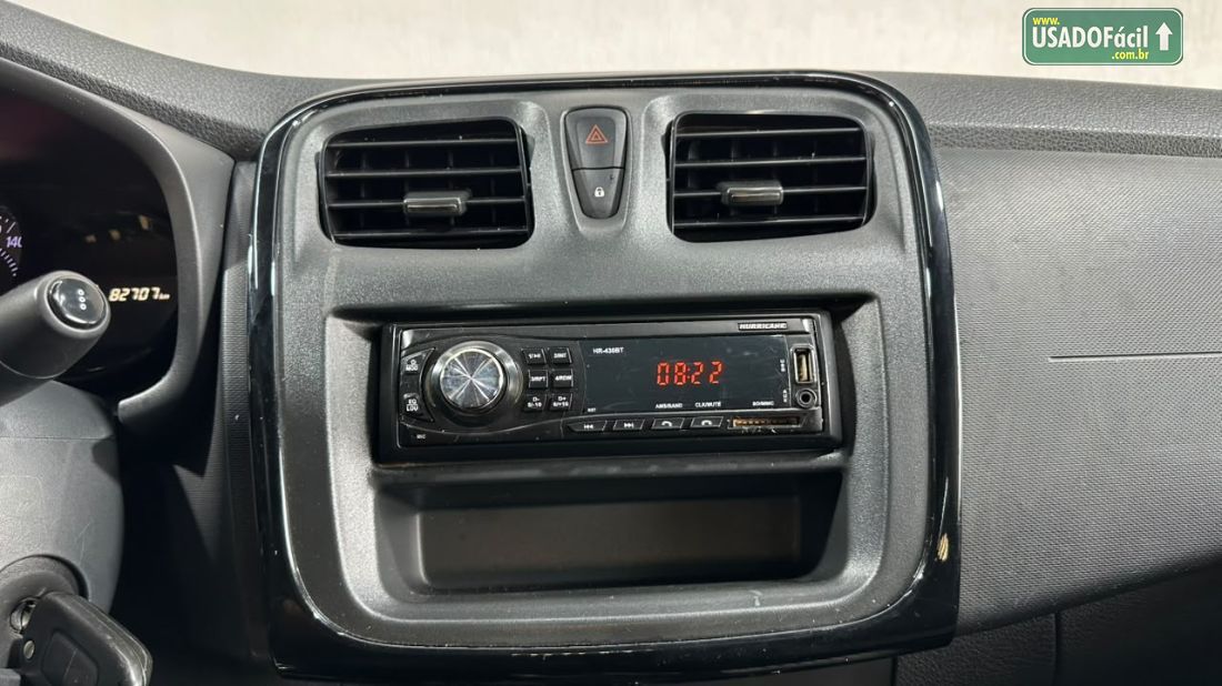 Renault Logan Life 1.0 Mecânico Flex 2020/2021 — foto 13 de 24