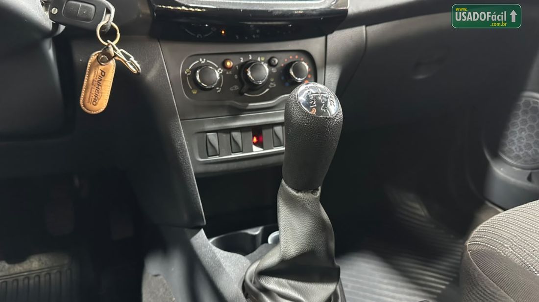 Renault Logan Life 1.0 Mecânico Flex 2020/2021 — foto 15 de 24