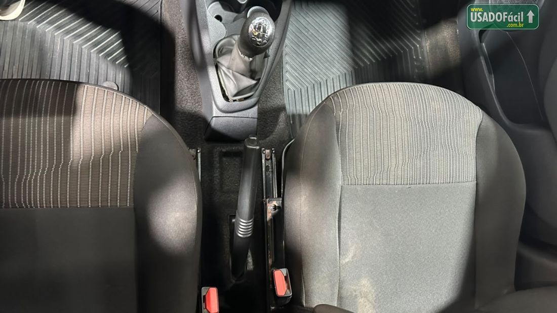 Renault Logan Life 1.0 Mecânico Flex 2020/2021 — foto 16 de 24