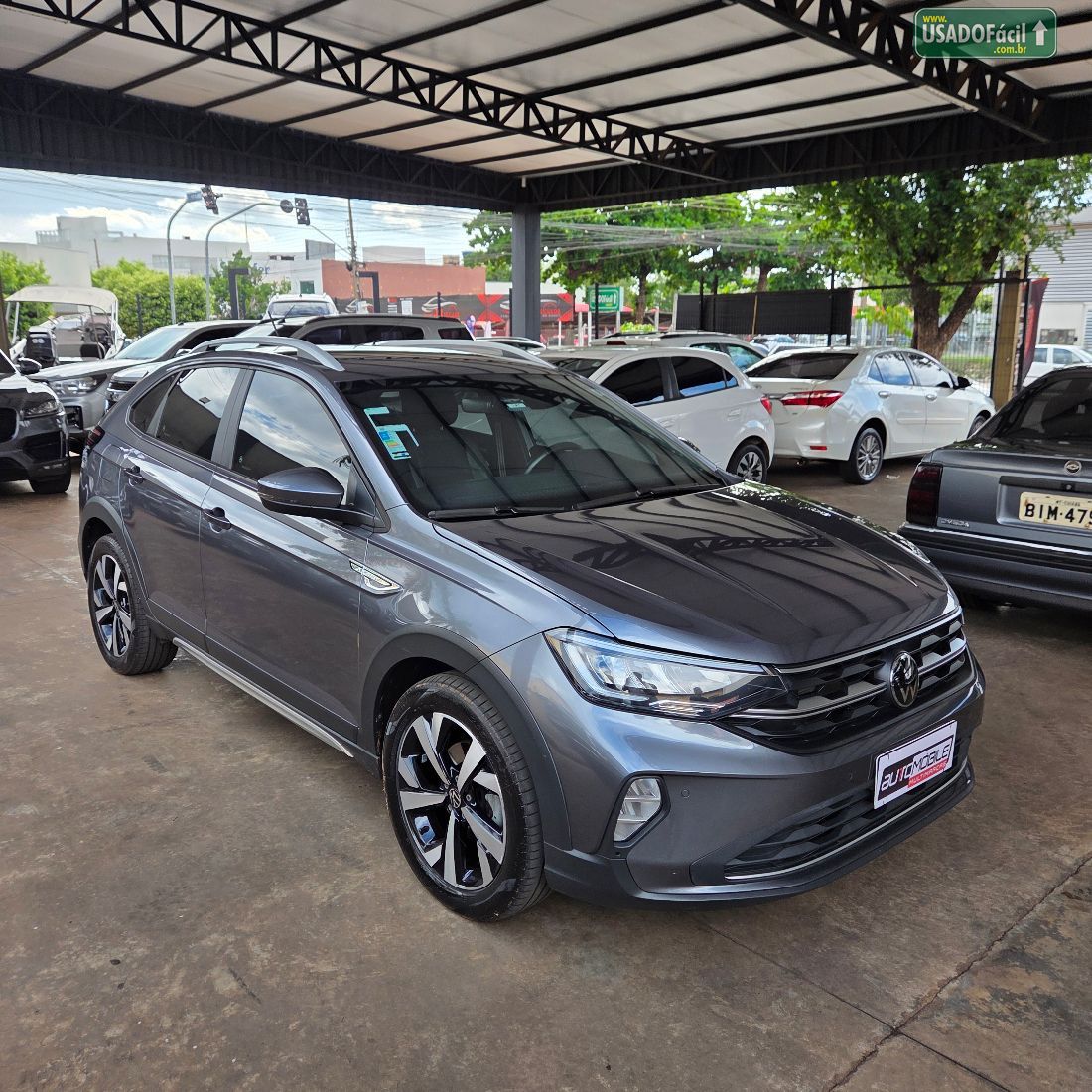 Volkswagen Nivus Highline 200 TSI Automático Flex 2023/2024 — foto 2 de 8