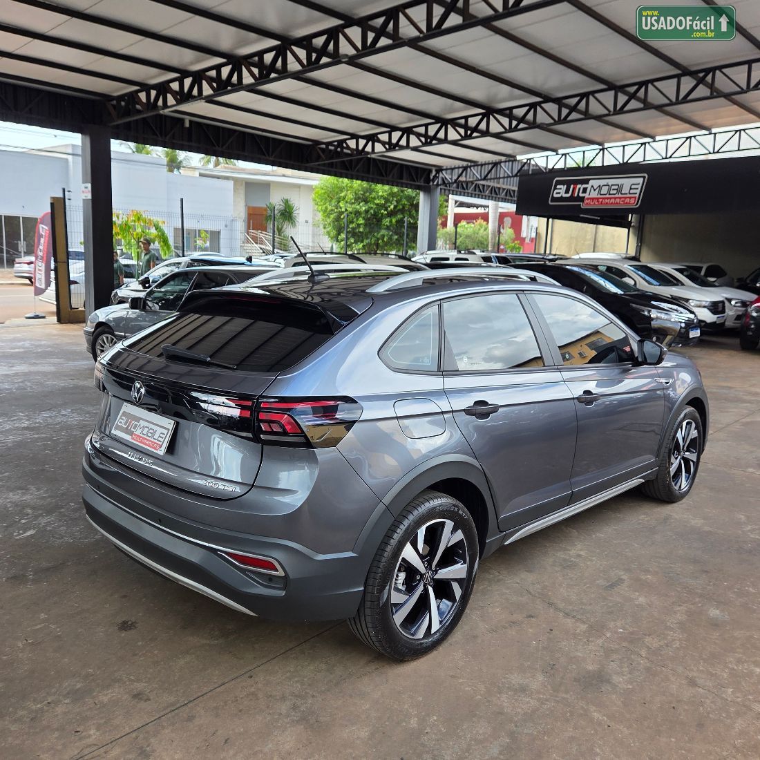 Volkswagen Nivus Highline 200 TSI Automático Flex 2023/2024 — foto 4 de 8