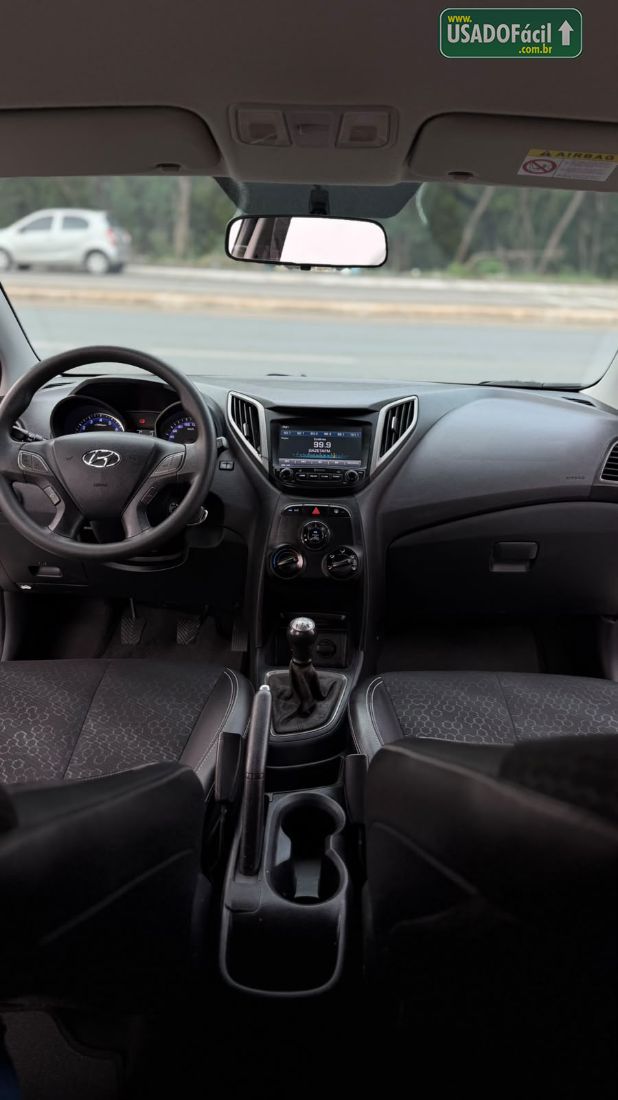 Hyundai HB20 Hatch Copa do Mundo 1.0 Mecânico Flex 2018/2019 — foto 7 de 11