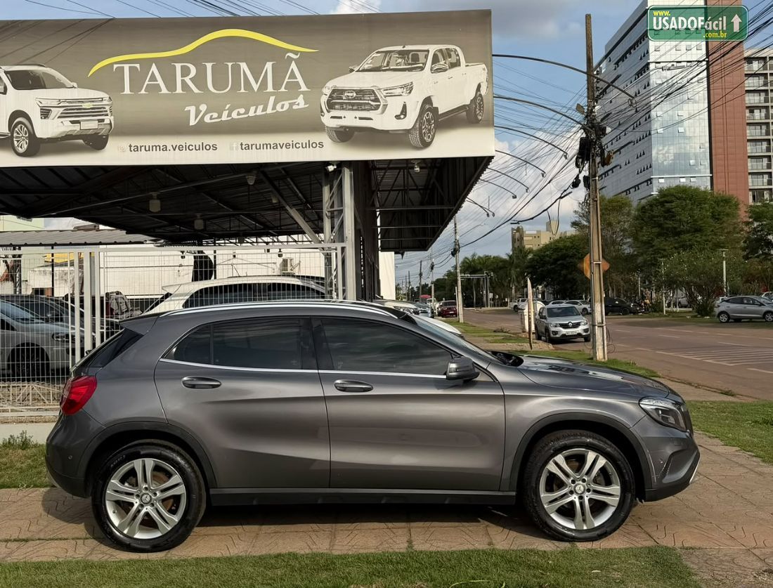 Mercedes-Benz GLA 200 Advance 1.6 Automático Flex 2017/2017 — foto 4 de 14