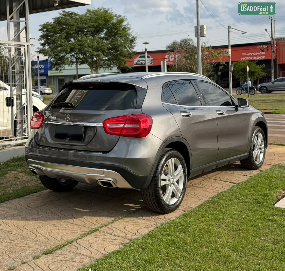 Mercedes-Benz GLA 200 Advance 1.6 Automático Flex 2017/2017 — foto 5 de 14
