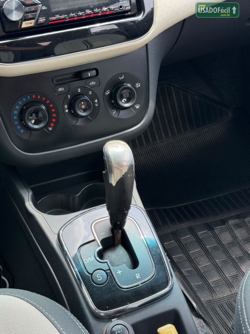 Fiat Punto Essence Dualogic 1.6 Flex 5P 2014/2014 — foto 13 de 14