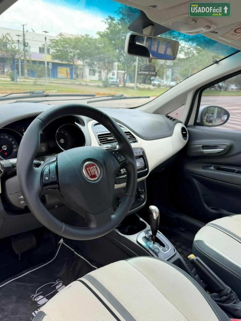 Fiat Punto Essence Dualogic 1.6 Flex 5P 2014/2014 — foto 14 de 14
