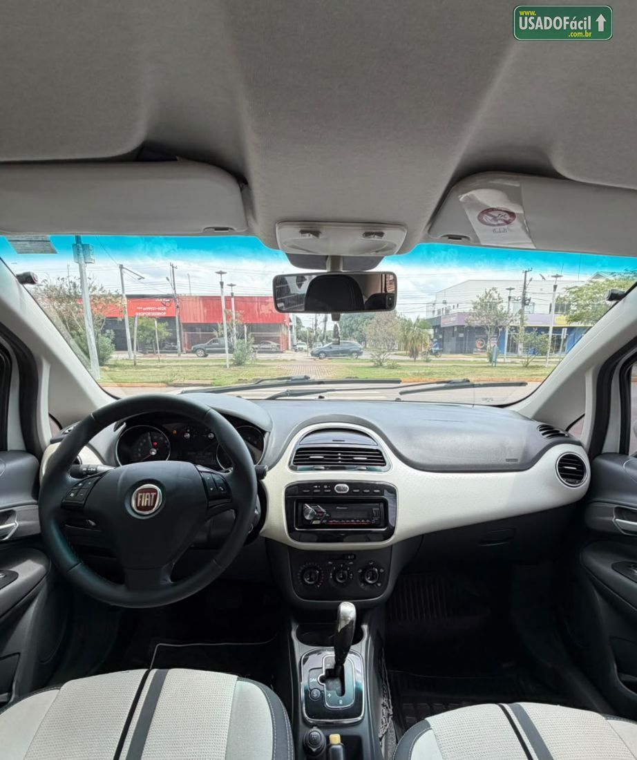 Fiat Punto Essence Dualogic 1.6 Flex 5P 2014/2014 — foto 9 de 14