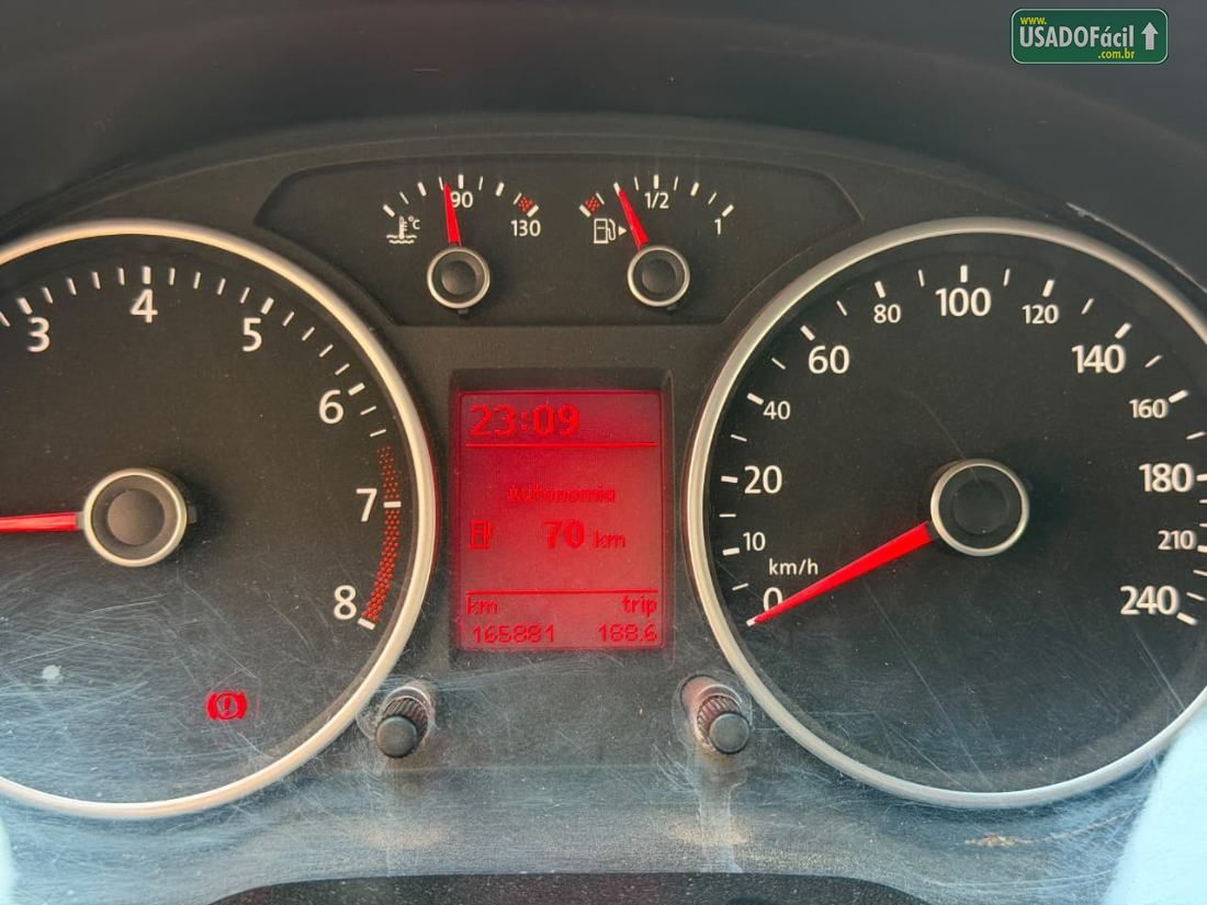 Volkswagen Voyage Evidence 1.6 Total Flex 2014/2015 — foto 17 de 17