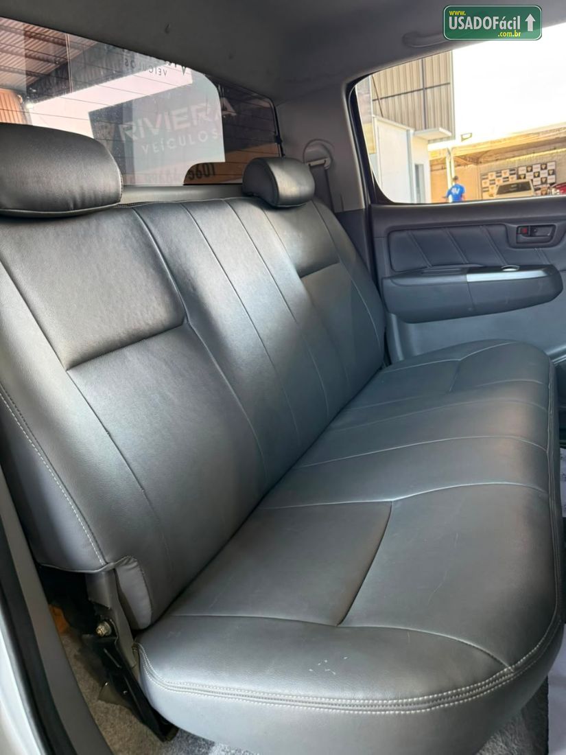Toyota Hilux SR CD 2.7 4x2 16V Automático Flex 2014/2014 — foto 11 de 11