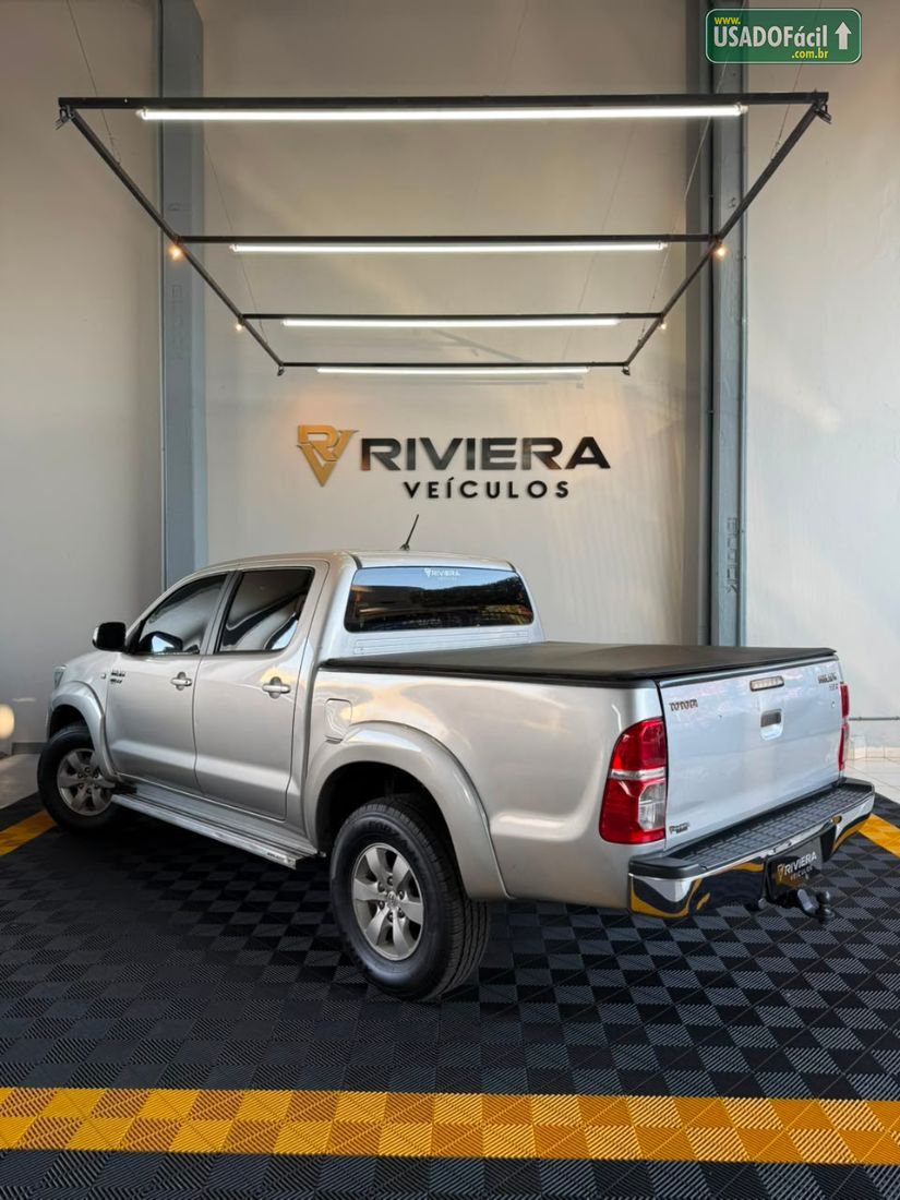Toyota Hilux SR CD 2.7 4x2 16V Automático Flex 2014/2014 — foto 4 de 11