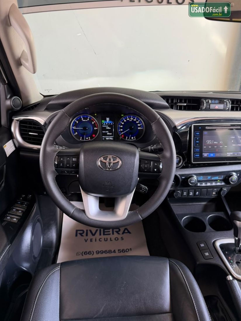 Toyota Hilux SRX CD 2.8 4x4 TDI Automático Diesel 2017/2017 — foto 11 de 12