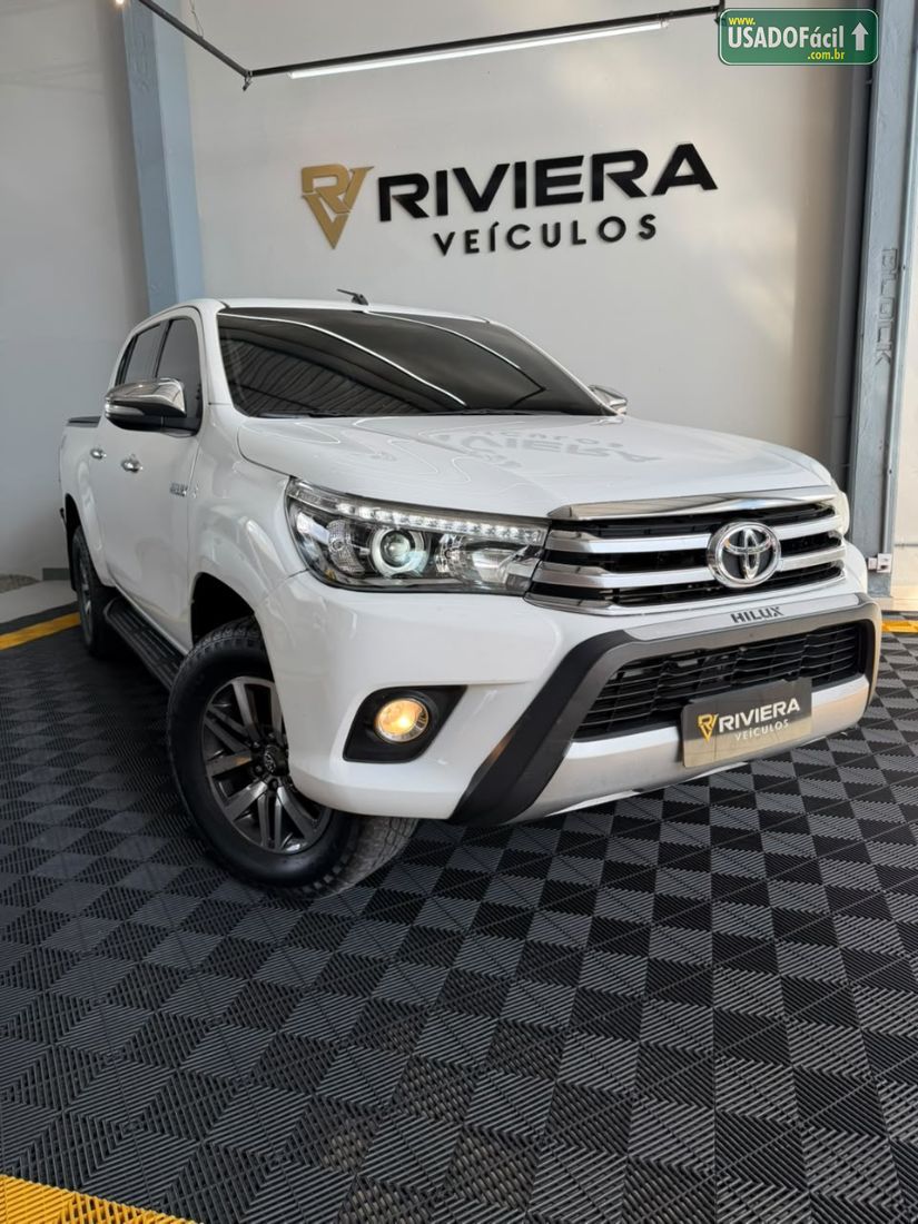 Toyota Hilux SRX CD 2.8 4x4 TDI Automático Diesel 2017/2017 — foto 2 de 12