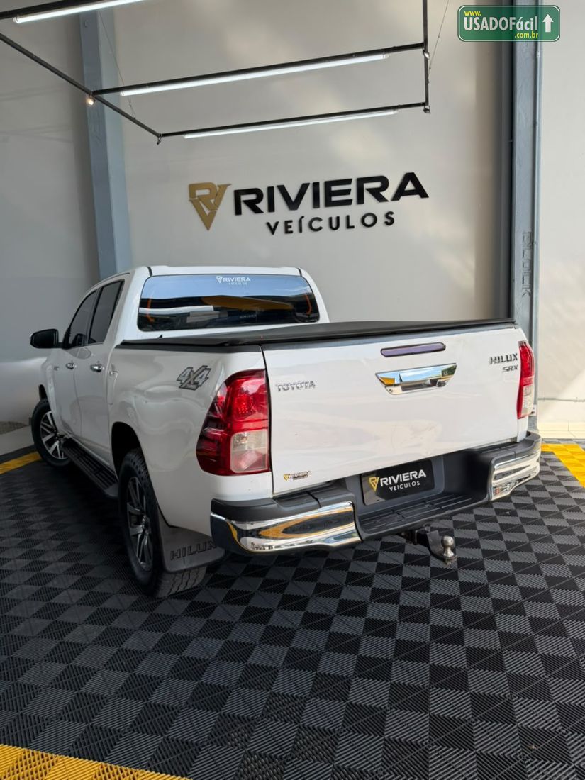 Toyota Hilux SRX CD 2.8 4x4 TDI Automático Diesel 2017/2017 — foto 3 de 12